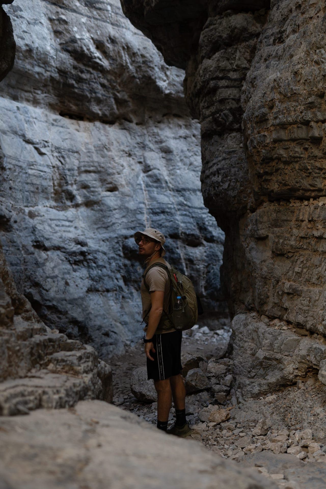 The walls of the Imbros Gorge on the walk down towards Komitades